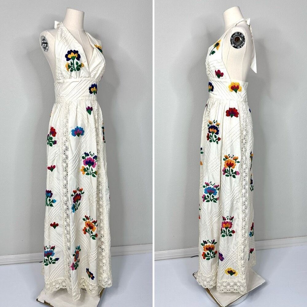 Vintage 70s Mexican Embroidered Halter Maxi Dress Sz S Crochet Lace Boho Cottage - Picture 3 of 13